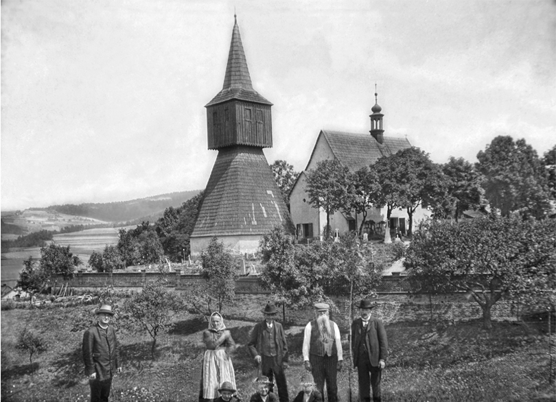Zvonice Rtyně v Podkrkonoší z let 1592 - 1594